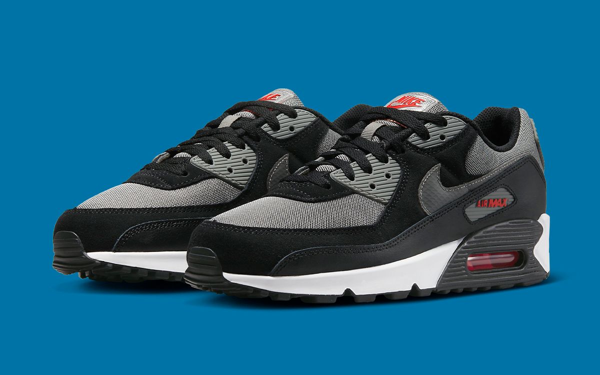 perder mudo riqueza The Nike Air Max 90 Appears in New Grey, Black, and Red Build | HOUSE OF  HEAT