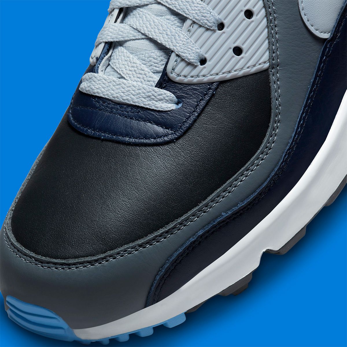The Nike Air Max 90 GORE-TEX Appears in Anthracite, Obsidian and Pure ...