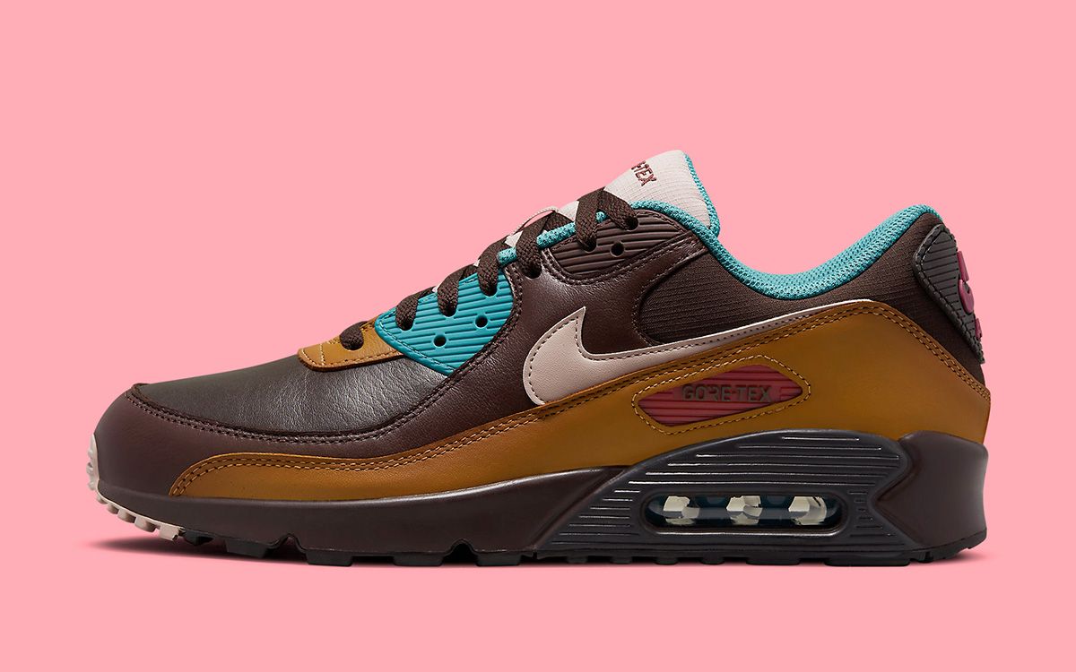 The Nike Air Max 90 GORE-TEX Gears-Up in 